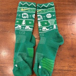 Nike Elite Christmas socks size MEDIUM